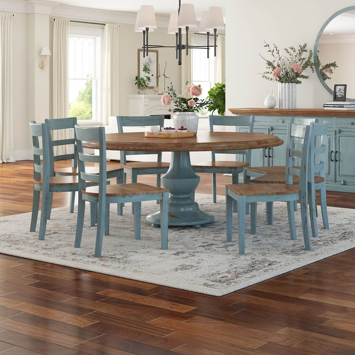 10 Charming Round Farmhouse Tables with Two-Tone